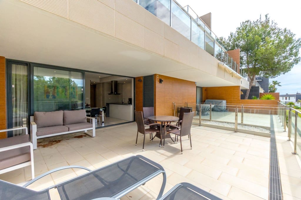 2 Zimmer Apartment zu verkaufen in Villamartin mit Pool - 255.000 € (Ref: 9554623)