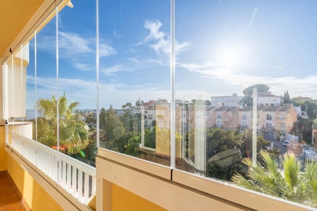 2 makuuhuone Huoneisto myytävänä paikassa Torreblanca, Fuengirola mukana uima-altaan 
autotalli - 330 000 € (Ref: 9564376)