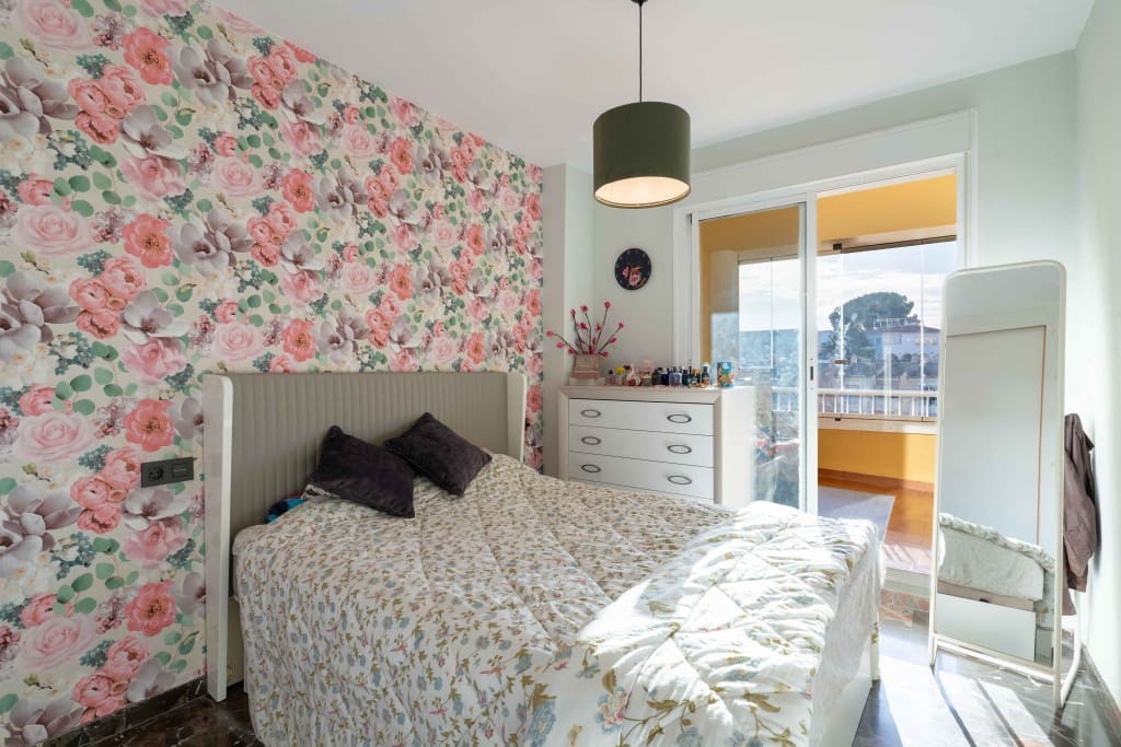 2 makuuhuone Huoneisto myytävänä paikassa Fuengirola mukana uima-altaan 
autotalli - 330 000 € (Ref: 9564376)