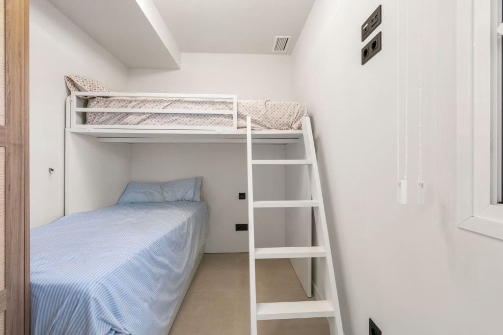 3 slaapkamer Appartement te koop in Torre de la Horadada met zwembad garage - € 395.000 (Ref: 9564379)