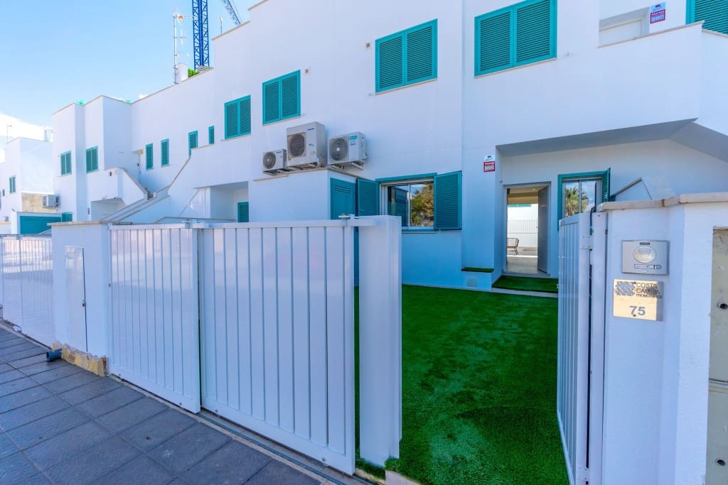 3 slaapkamer Appartement te koop in Torre de la Horadada met zwembad garage - € 395.000 (Ref: 9564379)