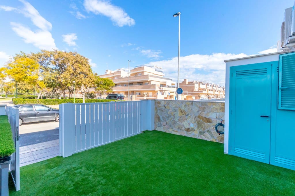 3 slaapkamer Appartement te koop in Torre de la Horadada met zwembad garage - € 395.000 (Ref: 9564379)