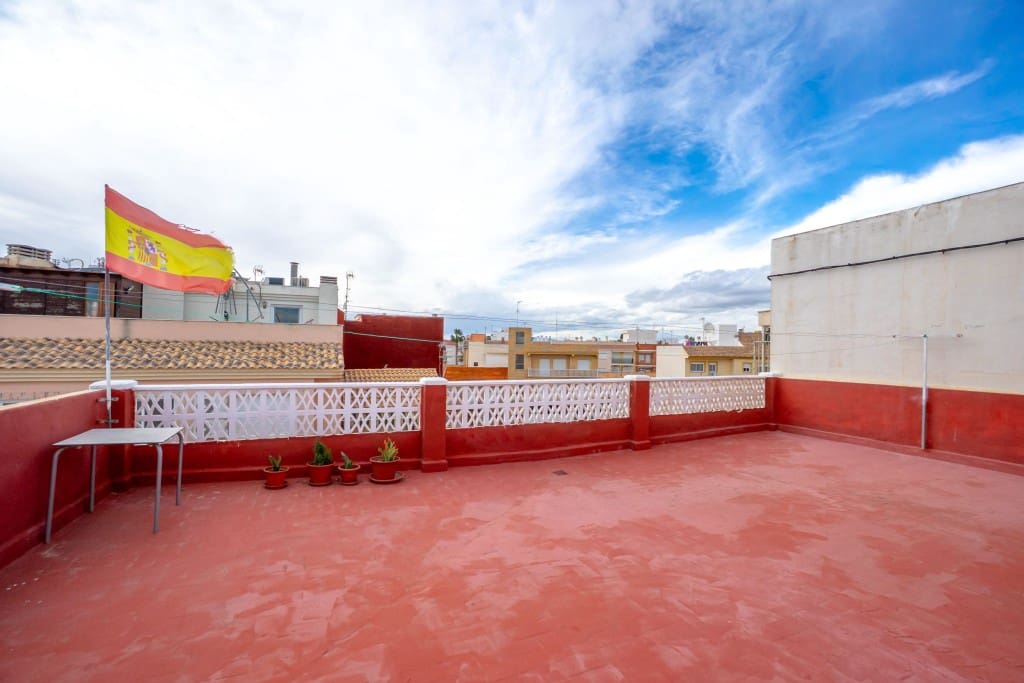 3 makuuhuone Huoneisto myytävänä paikassa Los Alcazares - 229 000 € (Ref: 9568069)