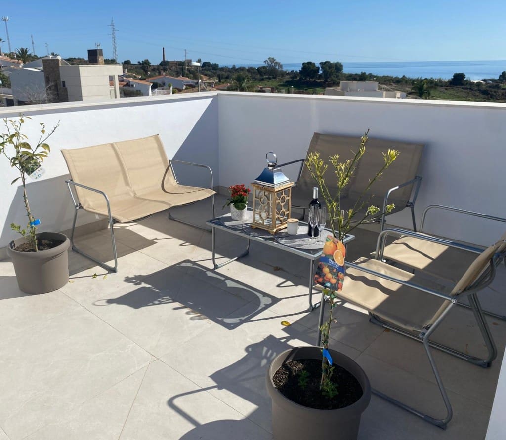 3 sovrum Villa till salu i Nerja med pool garage - 829 000 € (Ref: 9568073)