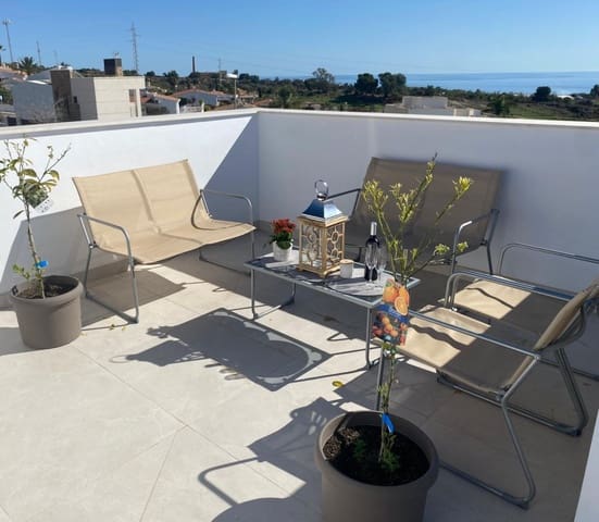 3 sovrum Villa till salu i Nerja med pool garage - 829 000 € (Ref: 9568073)