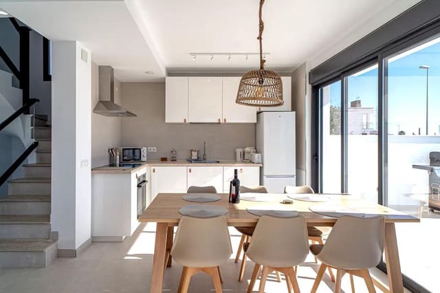 3 sovrum Villa till salu i Nerja med pool garage - 829 000 € (Ref: 9568073)