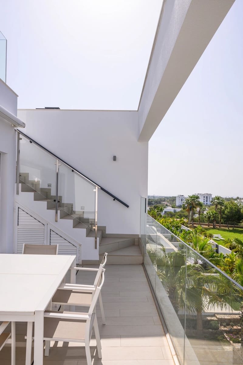 2 chambre Penthouse à vendre à Campoamor avec piscine garage - 395 000 € (Ref: 9568078)