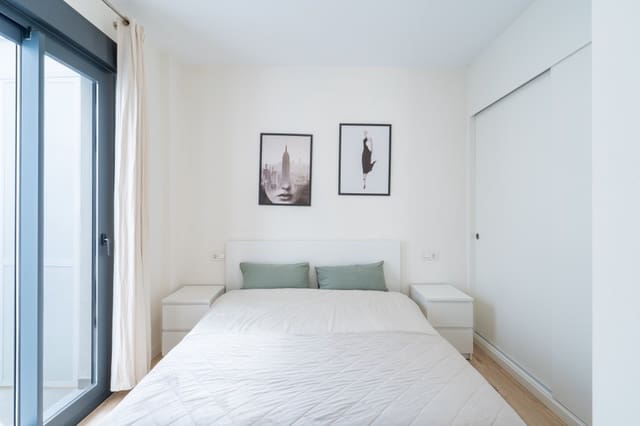 2 makuuhuone Huoneisto myytävänä paikassa Los Boliches , Fuengirola - 315 000 € (Ref: 9570705)