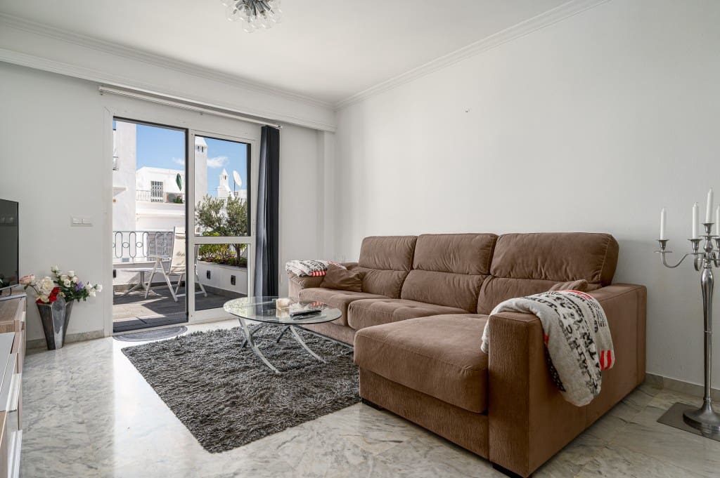 2 soverom Penthouse til salgs i Nerja med svømmebasseng - € 459 000 (Ref: 9570706)