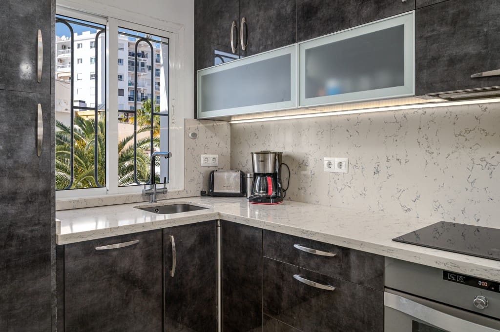 2 soverom Penthouse til salgs i Nerja med svømmebasseng - € 459 000 (Ref: 9570706)