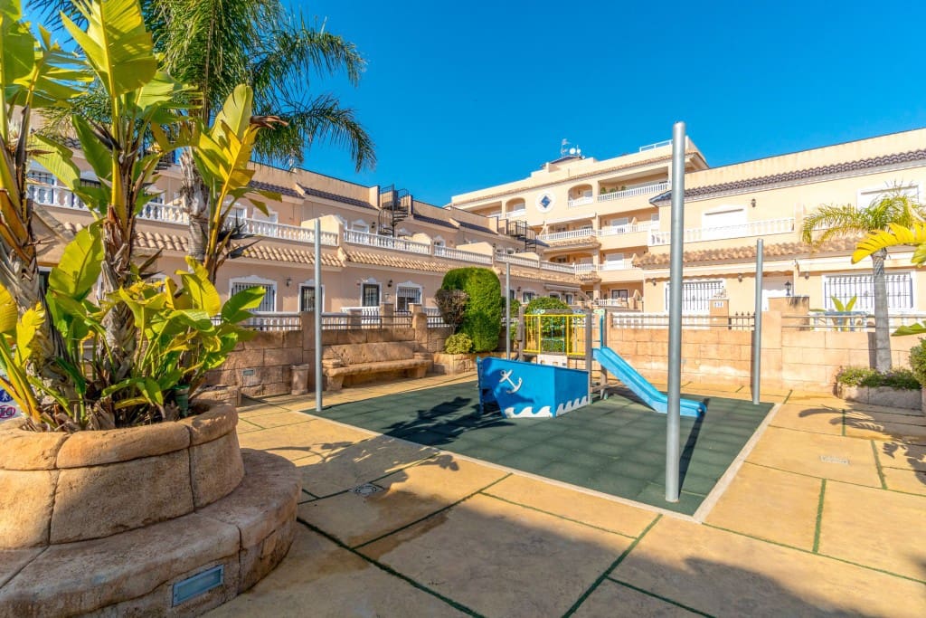 2 sovrum Hus till salu i Los Dolses med pool - 215 000 € (Ref: 9573987)