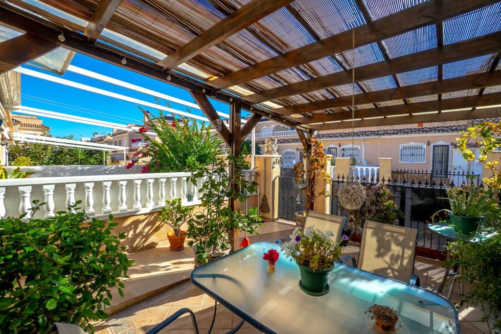 2 sovrum Hus till salu i Los Dolses med pool - 215 000 € (Ref: 9573987)