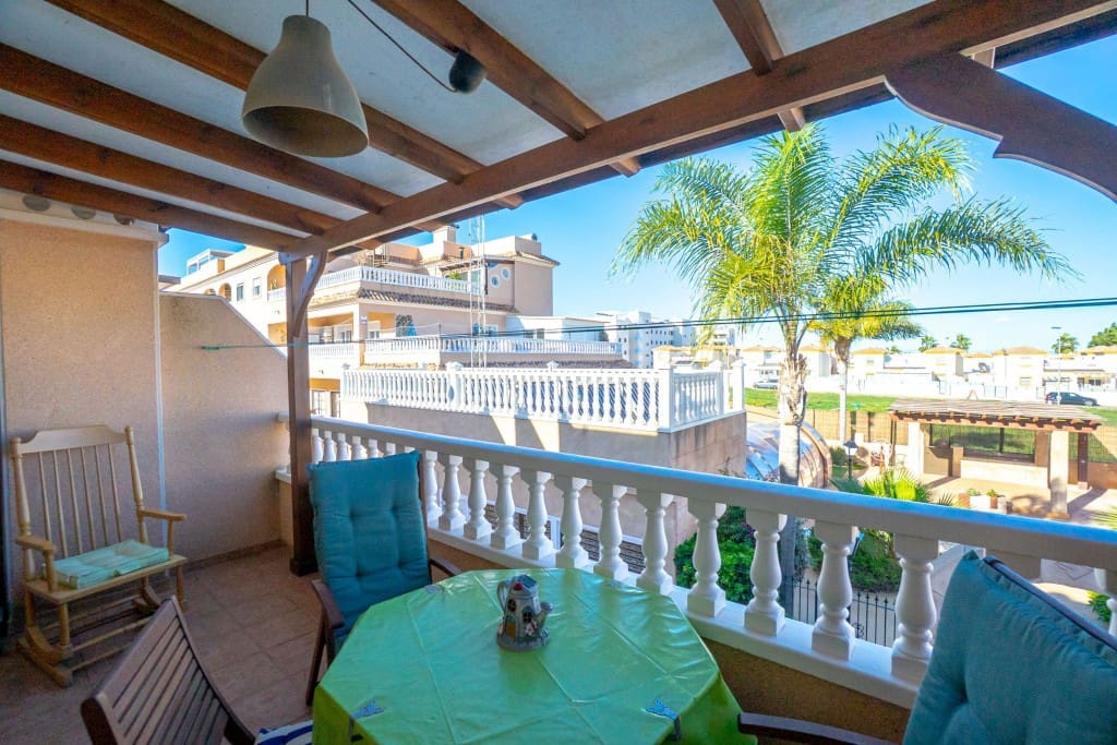 2 sovrum Hus till salu i Los Dolses med pool - 215 000 € (Ref: 9573987)