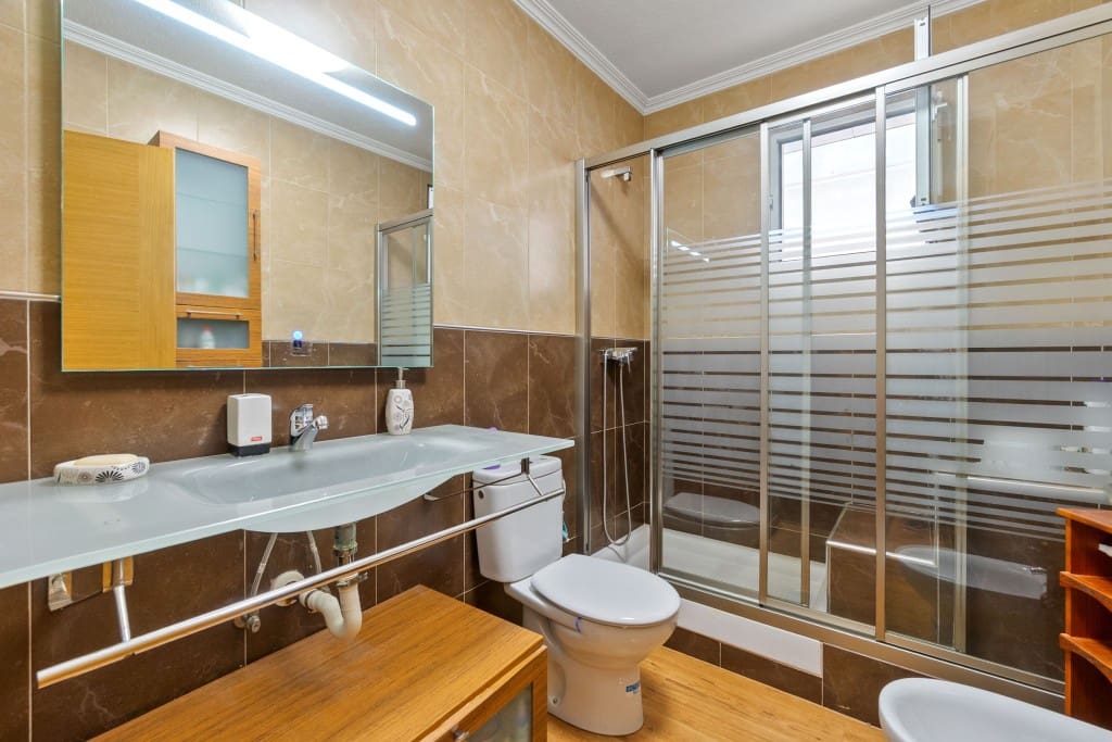 3 soverom Penthouse til salgs i Torrevieja med garasje - € 314 900 (Ref: 9573988)