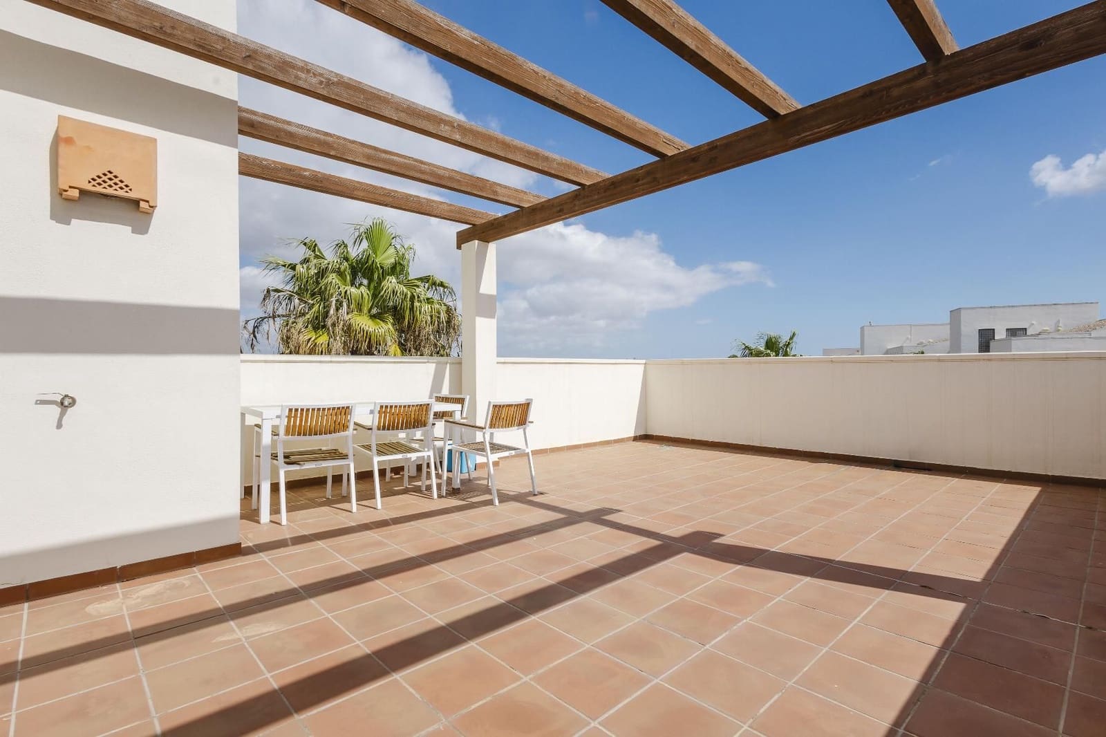 Ático de 2 habitaciones en Las Colinas Golf en venta con piscina garaje - 275.000 € (Ref: 10007706)