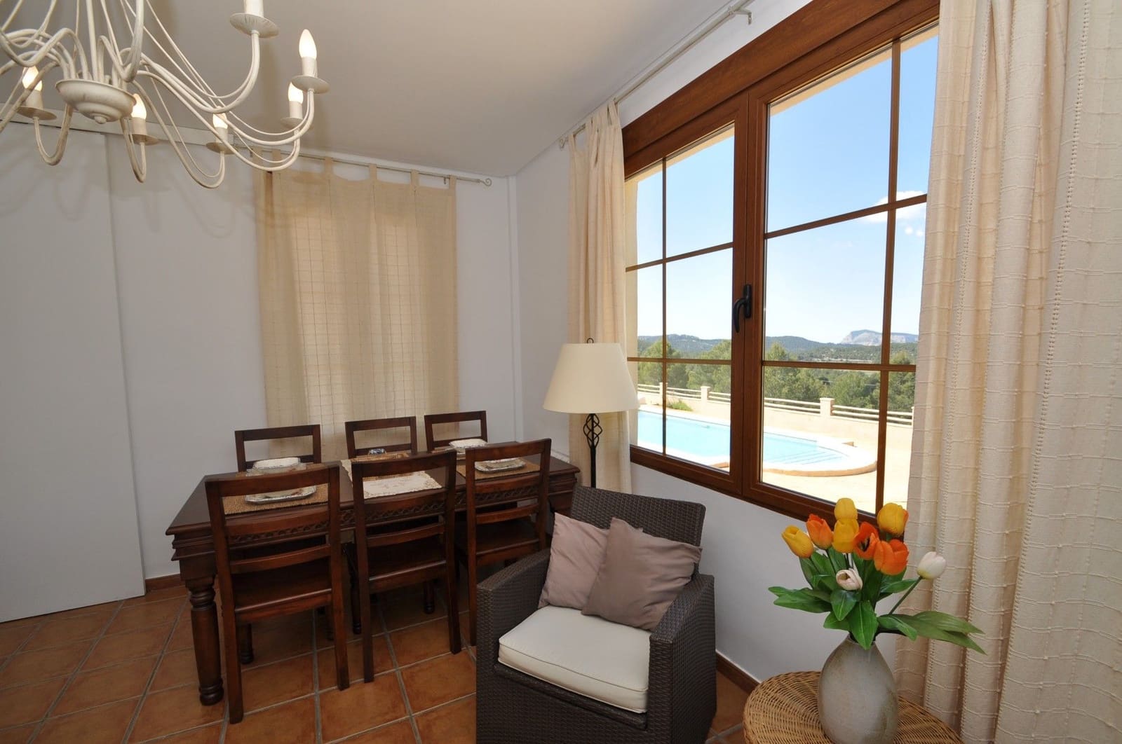 5 soveværelse Villa til salg i Castalla med swimmingpool - € 499.995 (Ref: 10014590)