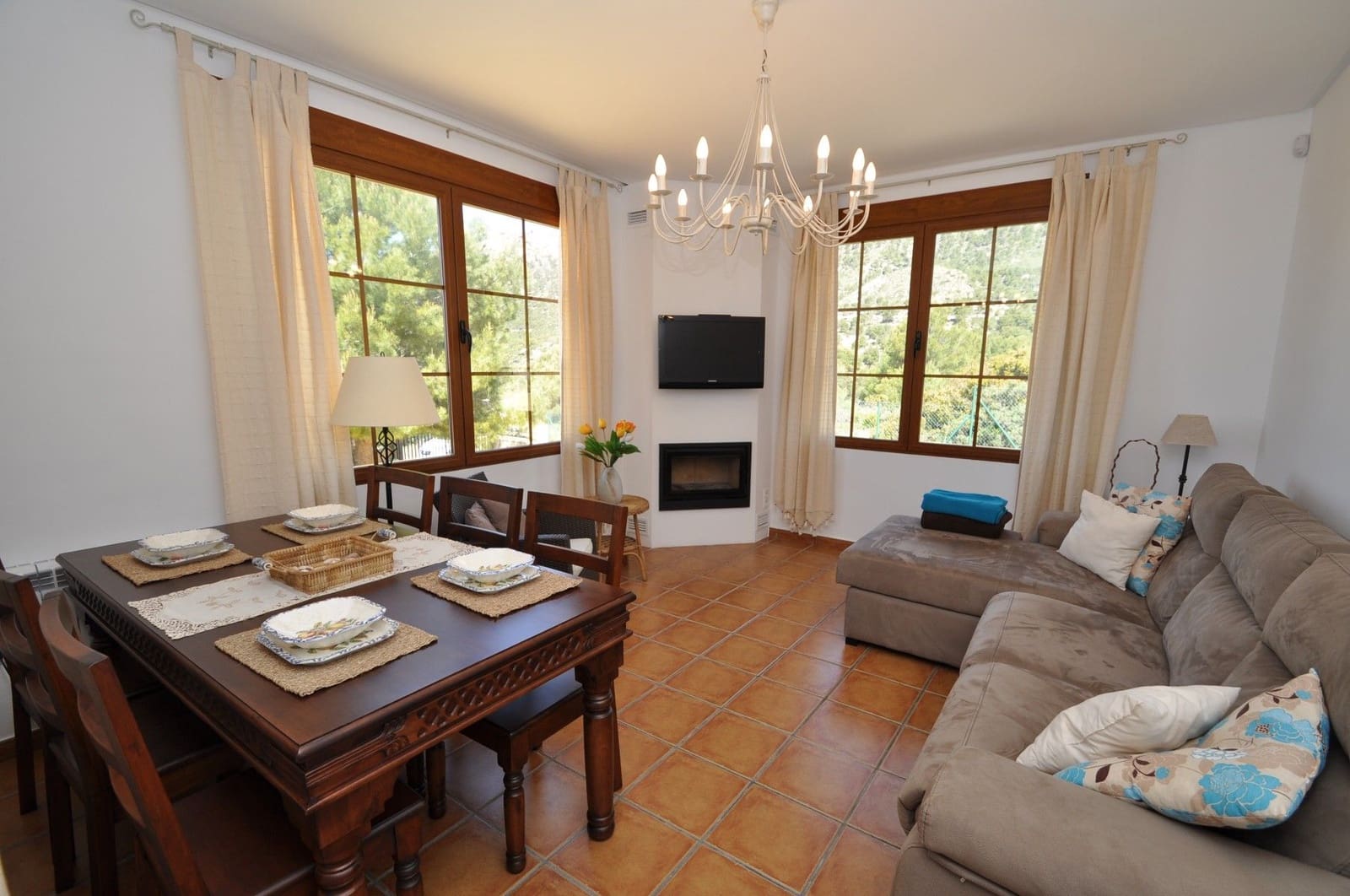 5 soveværelse Villa til salg i Castalla med swimmingpool - € 499.995 (Ref: 10014590)