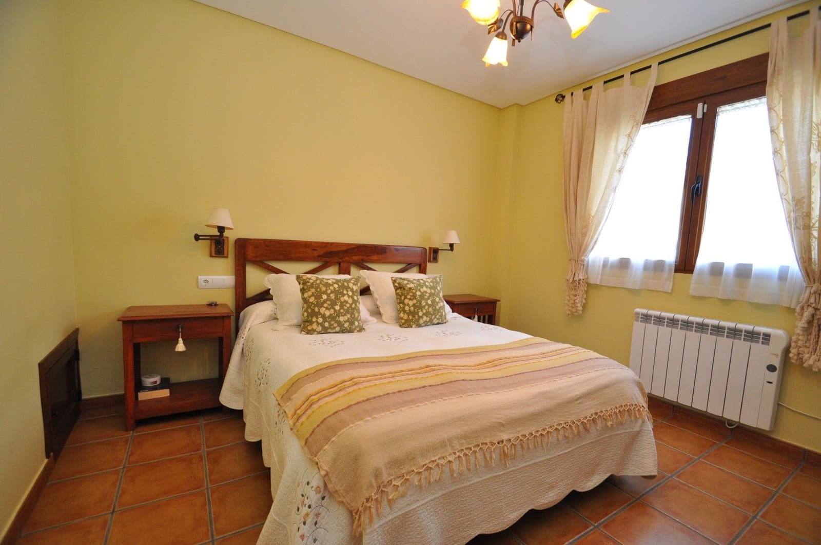 5 soveværelse Villa til salg i Castalla med swimmingpool - € 499.995 (Ref: 10014590)