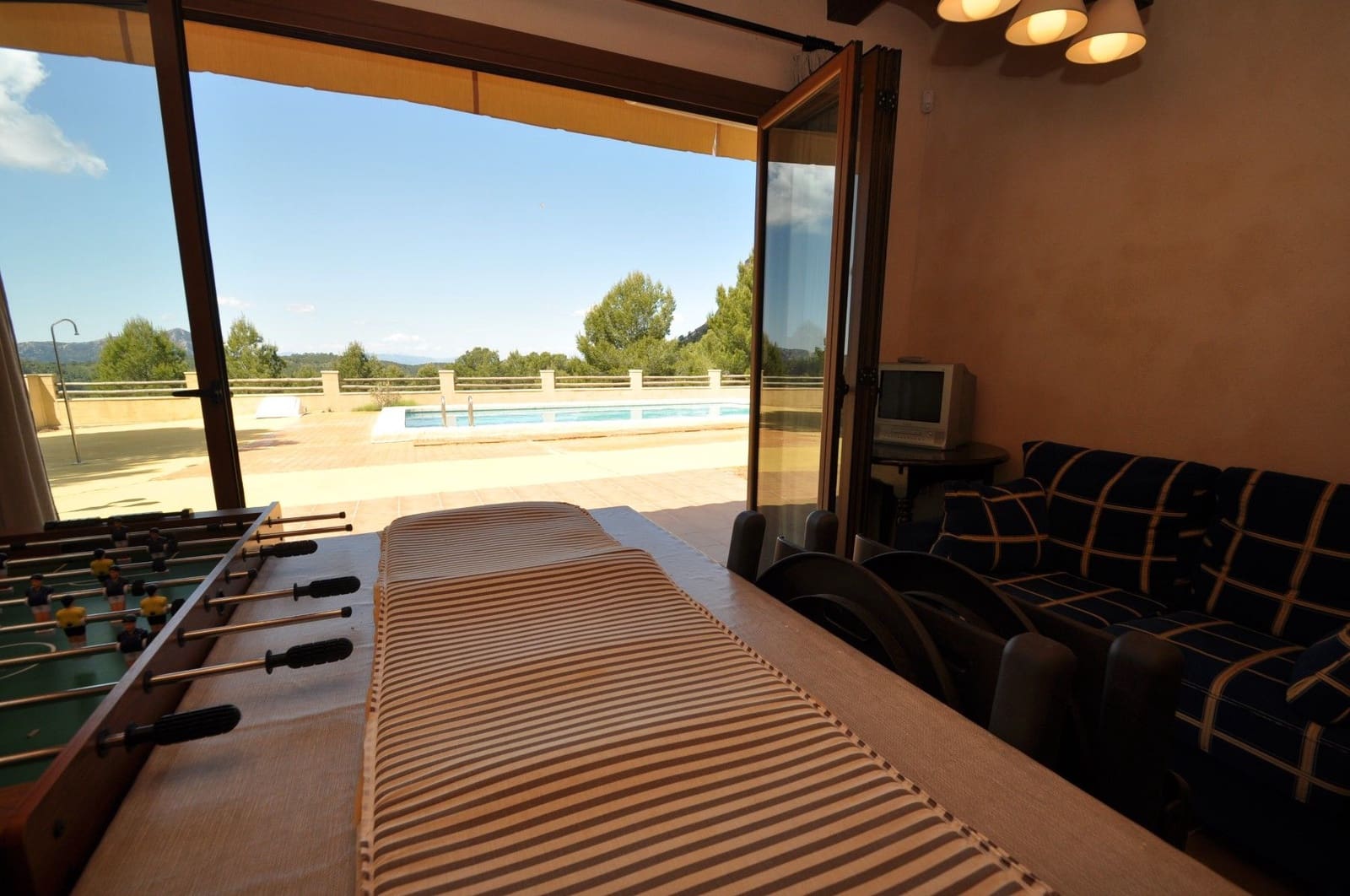 5 soveværelse Villa til salg i Castalla med swimmingpool - € 499.995 (Ref: 10014590)