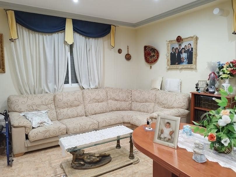 3 bedroom Finca/Country House for sale in Elche / Elx - € 250,000 (Ref: 9231159)