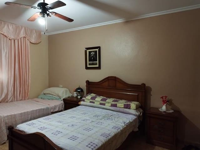 3 bedroom Finca/Country House for sale in Elche / Elx - € 250,000 (Ref: 9231159)