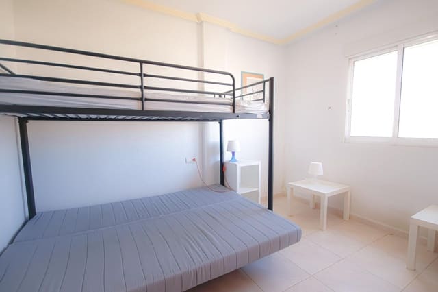 2 soveværelse Penthouse til salg i Playa Flamenca, Orihuela med swimmingpool - € 169.900 (Ref: 9236590)