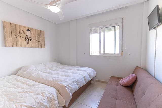 2 soveværelse Penthouse til salg i Playa Flamenca, Orihuela med swimmingpool - € 169.900 (Ref: 9236590)