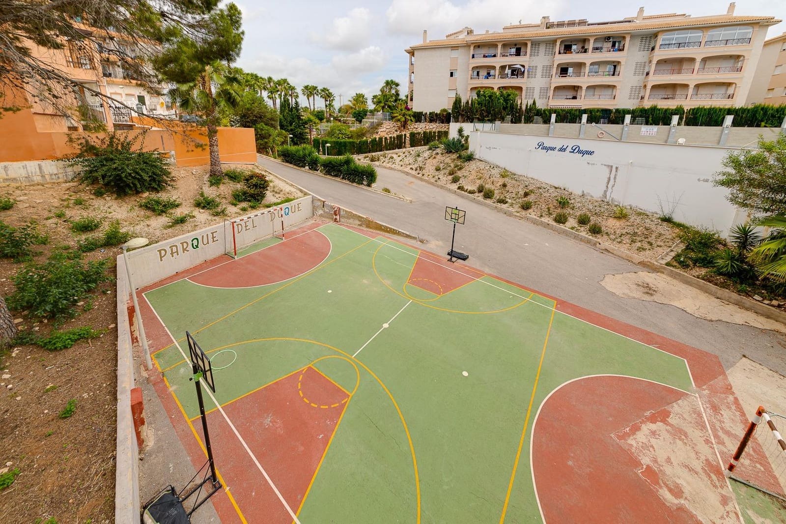 2 soveværelse Penthouse til salg i Playa Flamenca med swimmingpool - € 169.900 (Ref: 9236590)