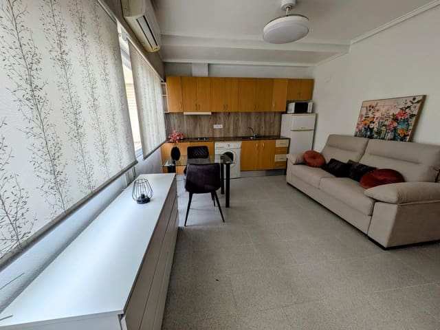 Studio na sprzedaż w Torrevieja - 85 900 € (Ref: 9248776)