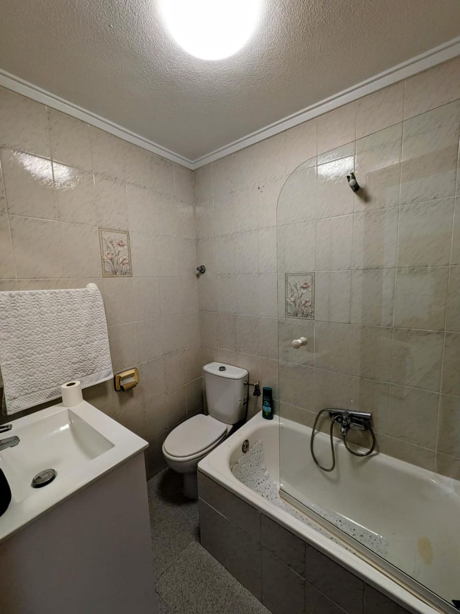 Studio til salg i Torrevieja - € 85.900 (Ref: 9248776)