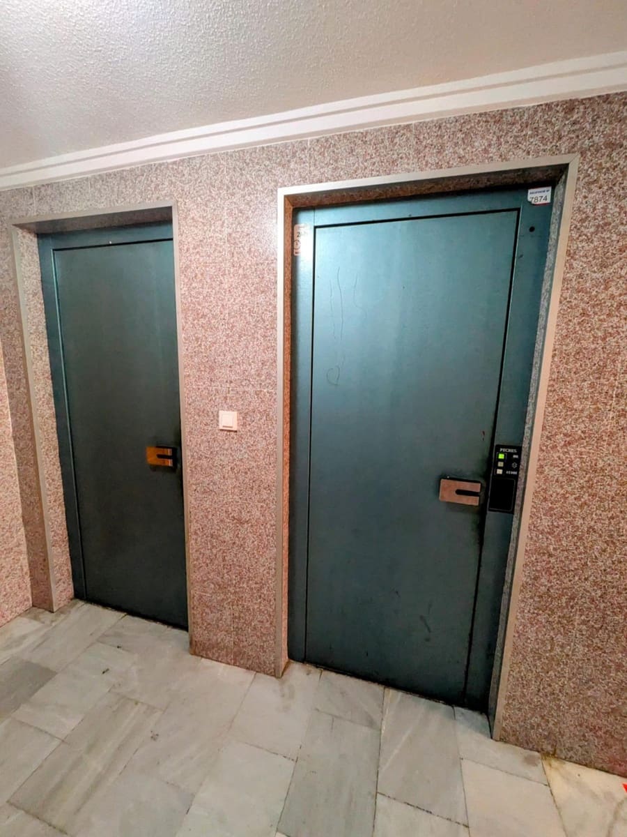 Studio til salg i Torrevieja - € 85.900 (Ref: 9248776)