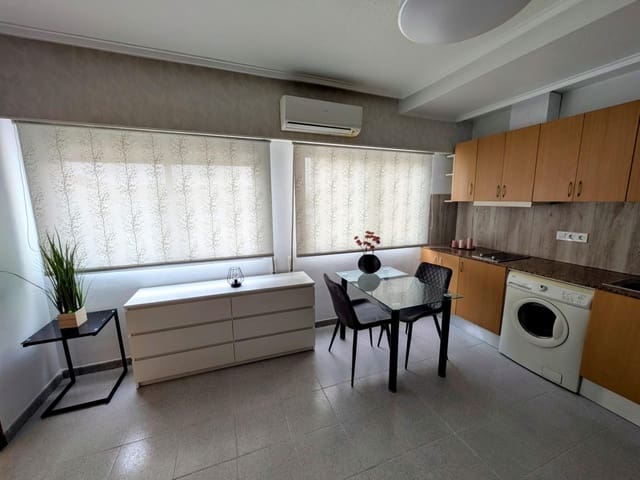 Studio na sprzedaż w Torrevieja - 85 900 € (Ref: 9248776)