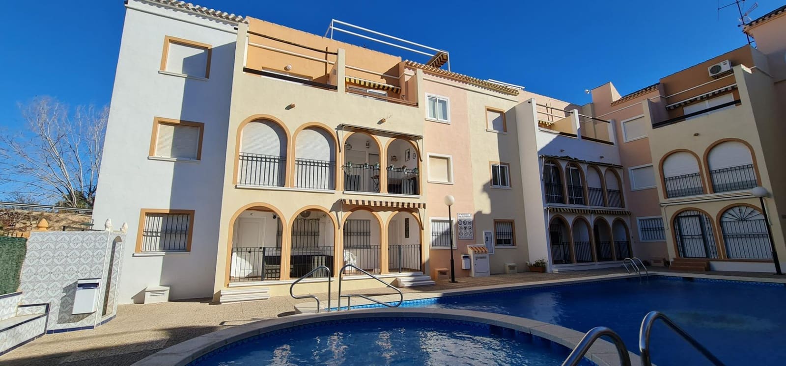 2 Zimmer Wohnung zu verkaufen in La Veleta mit Pool - 139.000 € (Ref: 9248781)