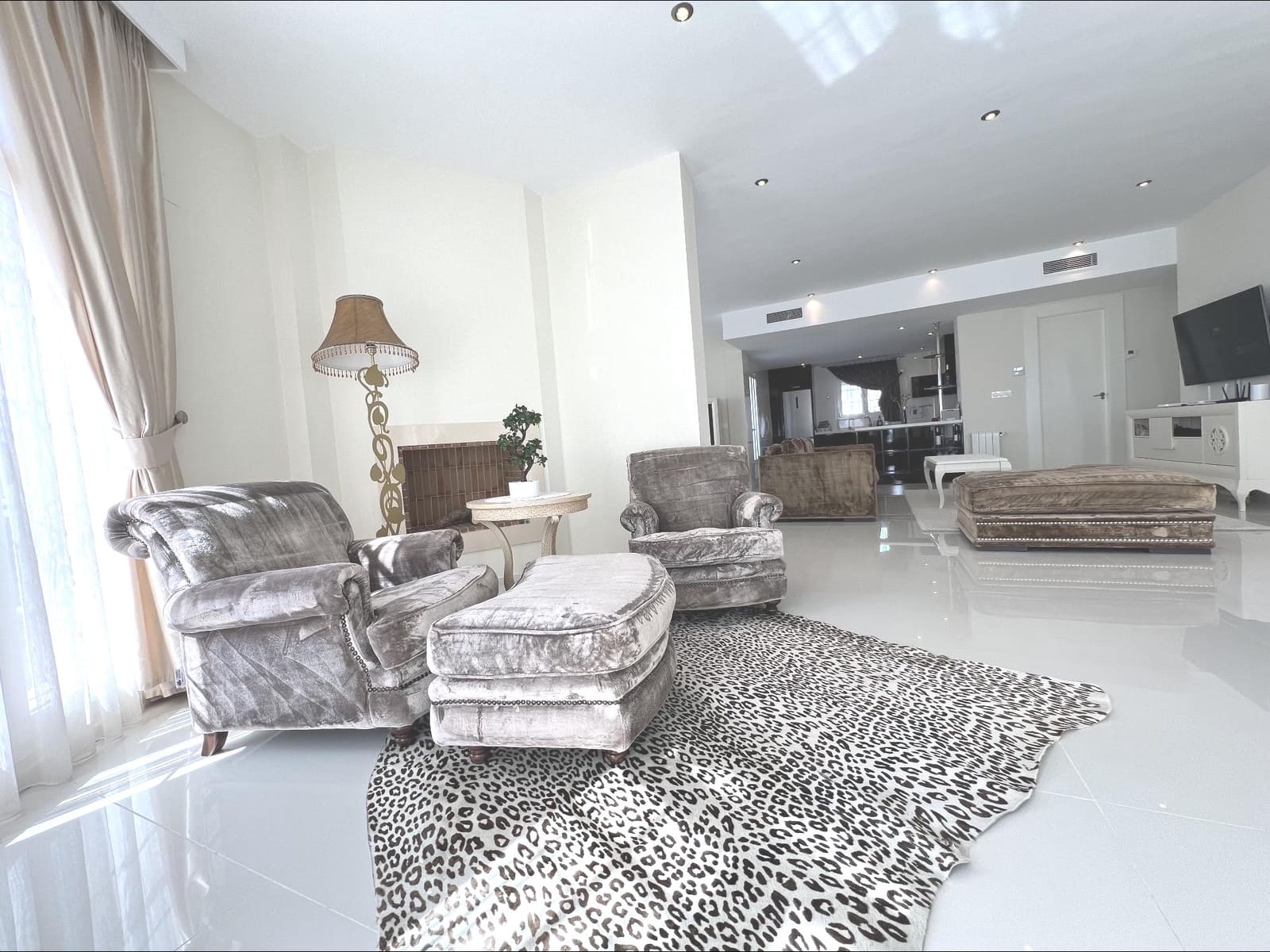 5 quarto Moradia para venda em Ciudad Quesada com piscina - 857 000 € (Ref: 9252561)