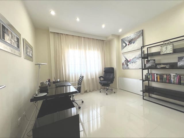 5 bedroom Villa for sale in Ciudad Quesada, Rojales with pool - € 857,000 (Ref: 9252561)