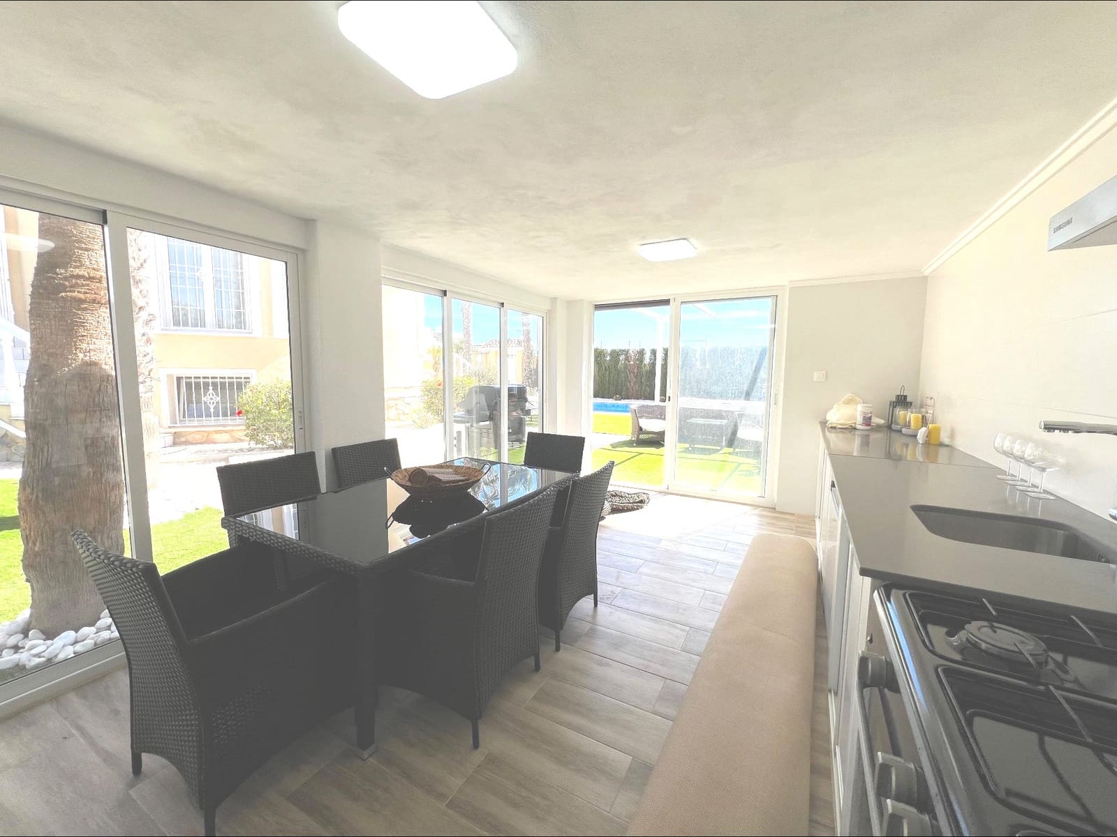 5 quarto Moradia para venda em Ciudad Quesada com piscina - 857 000 € (Ref: 9252561)