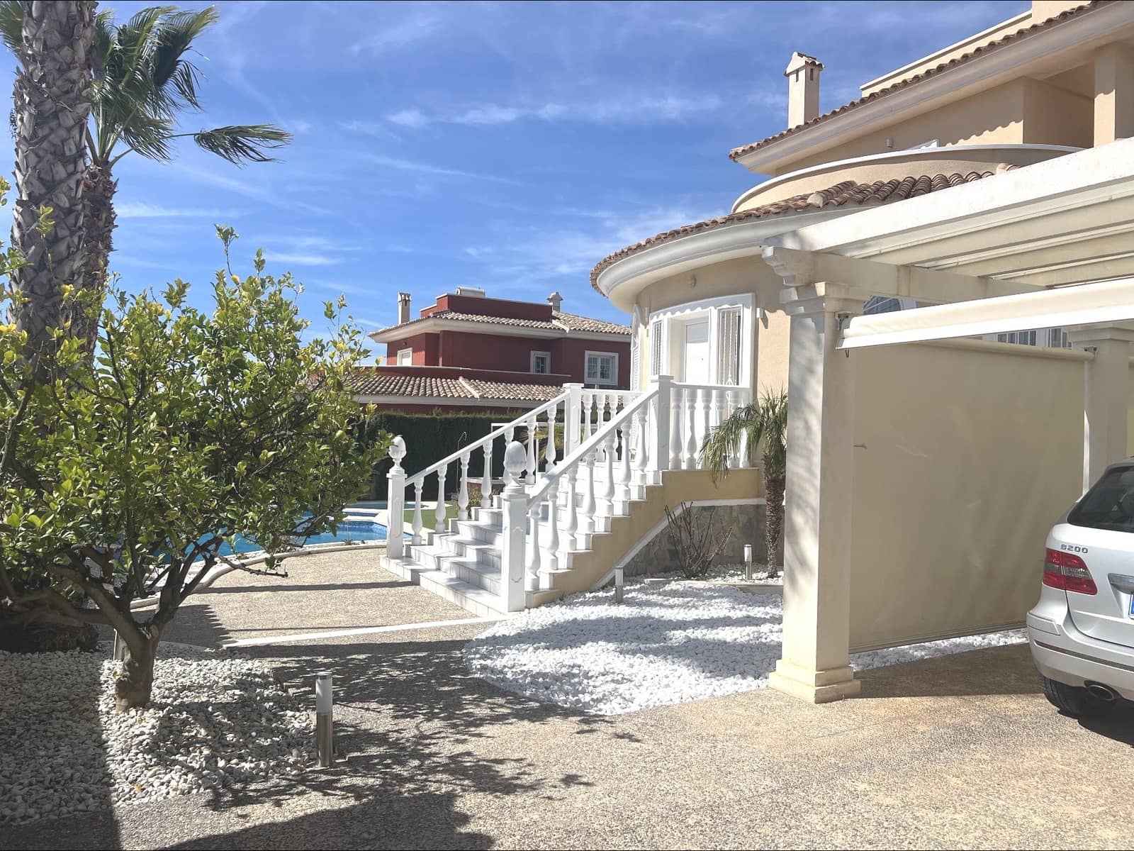 5 quarto Moradia para venda em Ciudad Quesada com piscina - 857 000 € (Ref: 9252561)