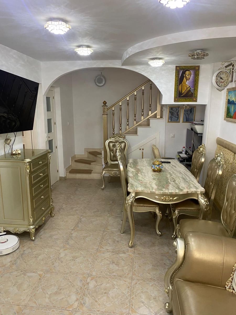 4 bedroom Villa for sale in Los Dolses with pool - € 225,000 (Ref: 9252568)