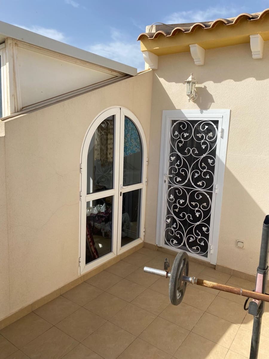 4 bedroom Villa for sale in Los Dolses with pool - € 225,000 (Ref: 9252568)
