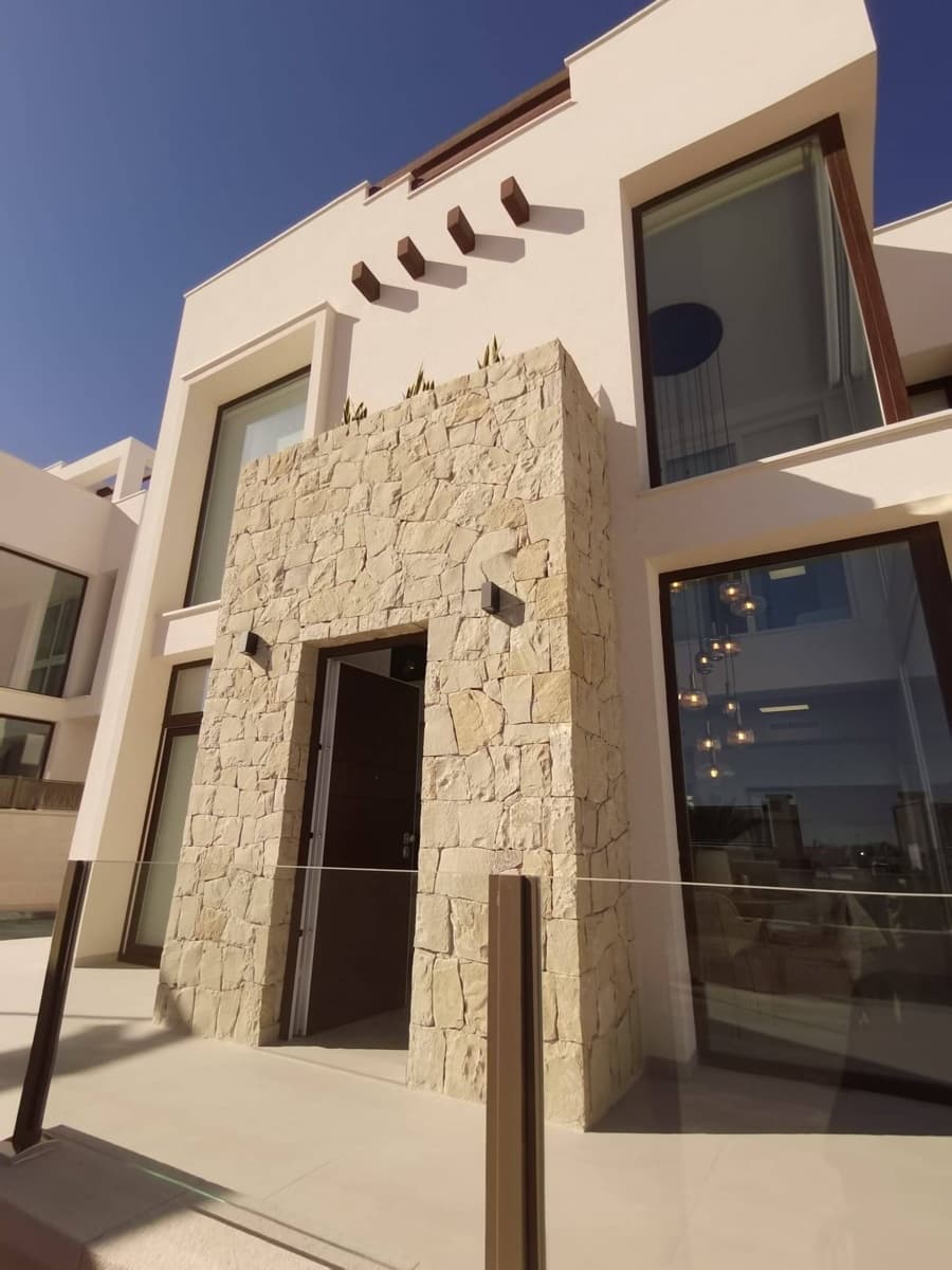 3 sovrum Villa till salu i Ciudad Quesada med pool - 549 000 € (Ref: 9252577)