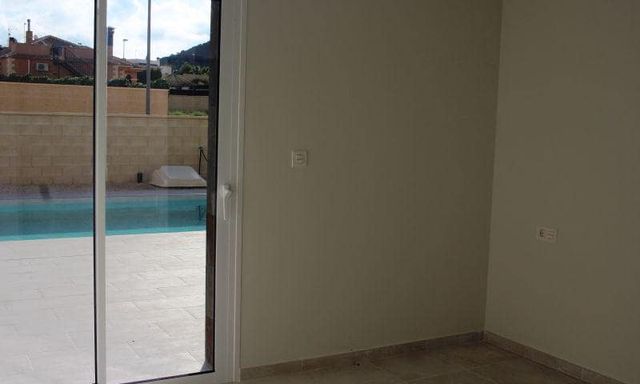 3 sypialnia Willa na sprzedaż w La Romana z basenem - 375 000 € (Ref: 9252738)
