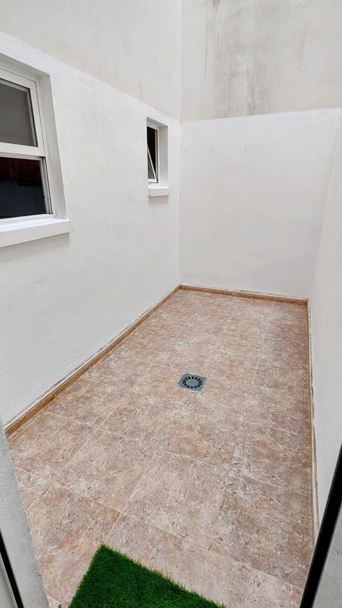 2 sypialnia Apartament na sprzedaż w Torrevieja z basenem - 127 260 € (Ref: 9252814)