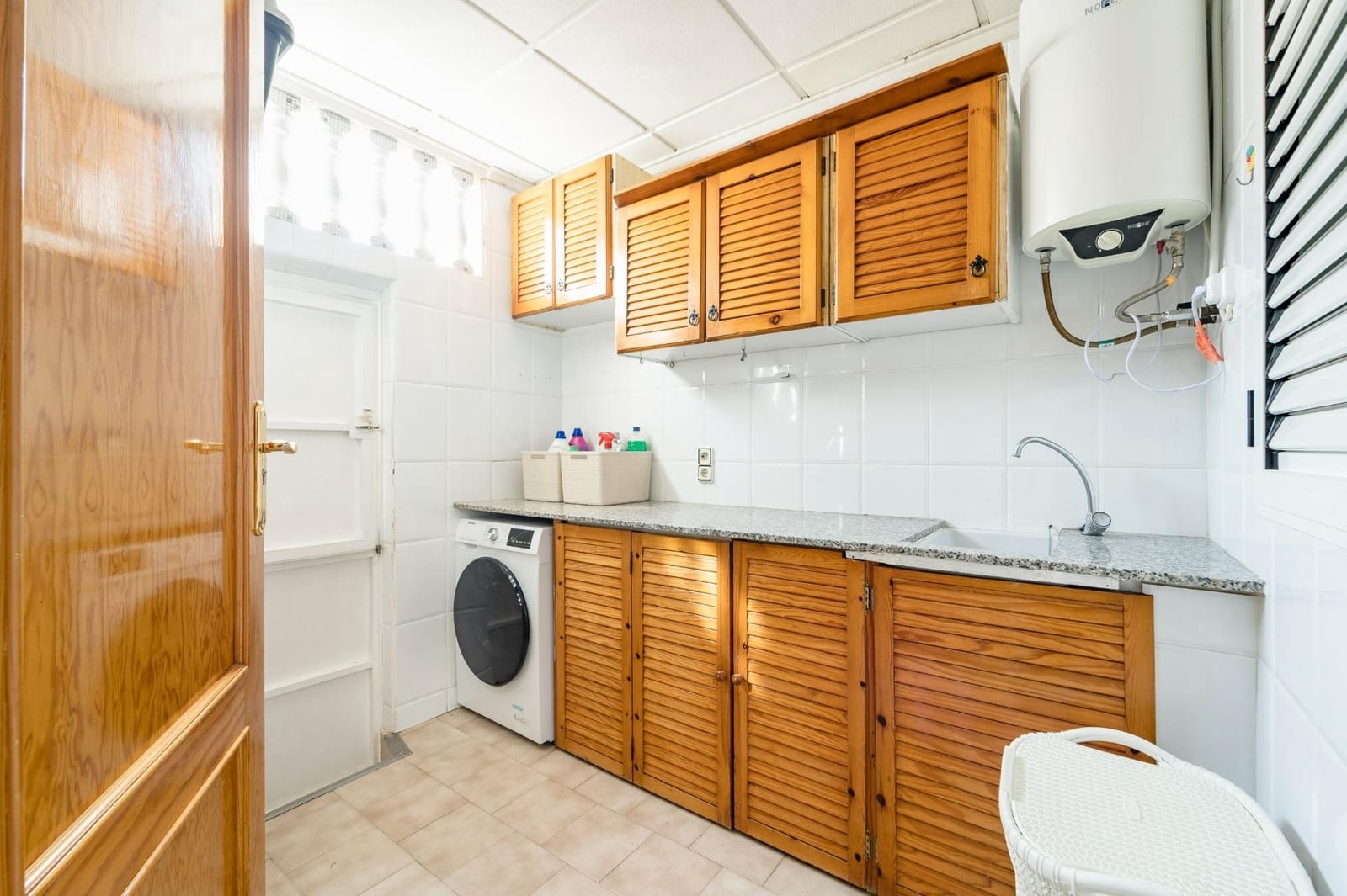 4 chambre Appartement à vendre à Torrevieja - 215 500 € (Ref: 9253310)