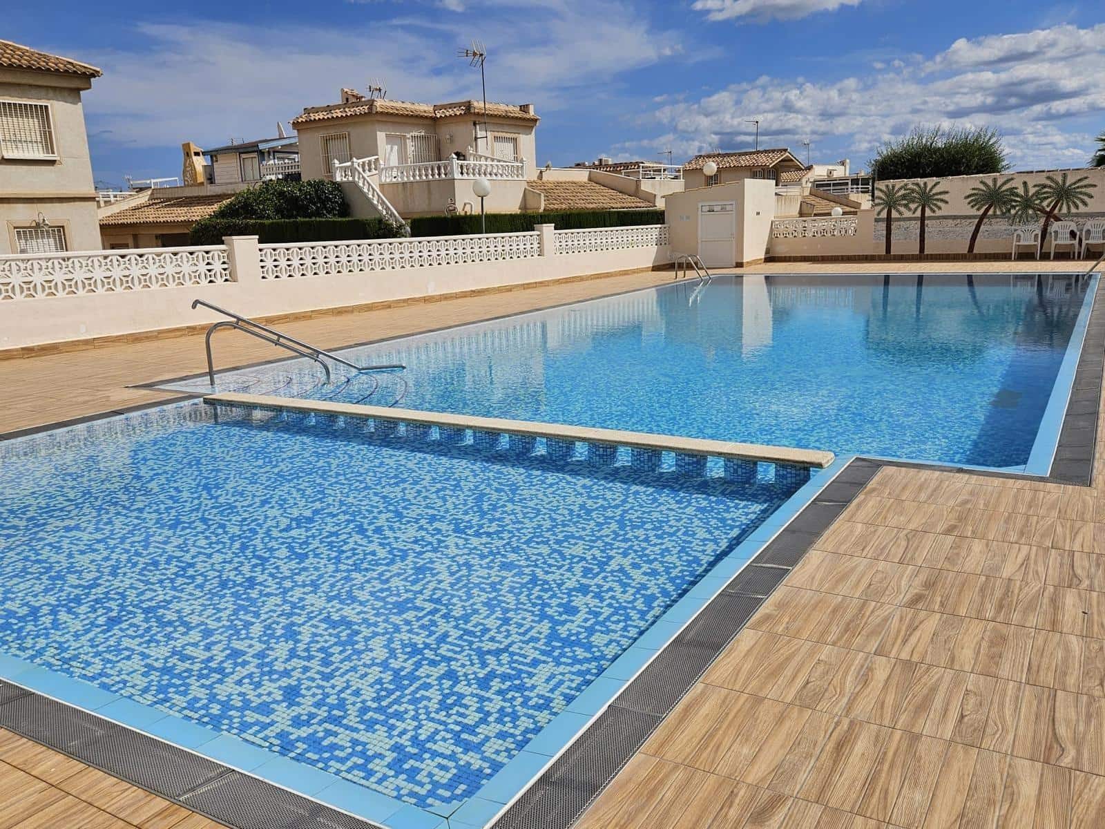 3 bedroom Semi-detached Villa for sale in La Zenia with pool - € 144,000 (Ref: 9272763)