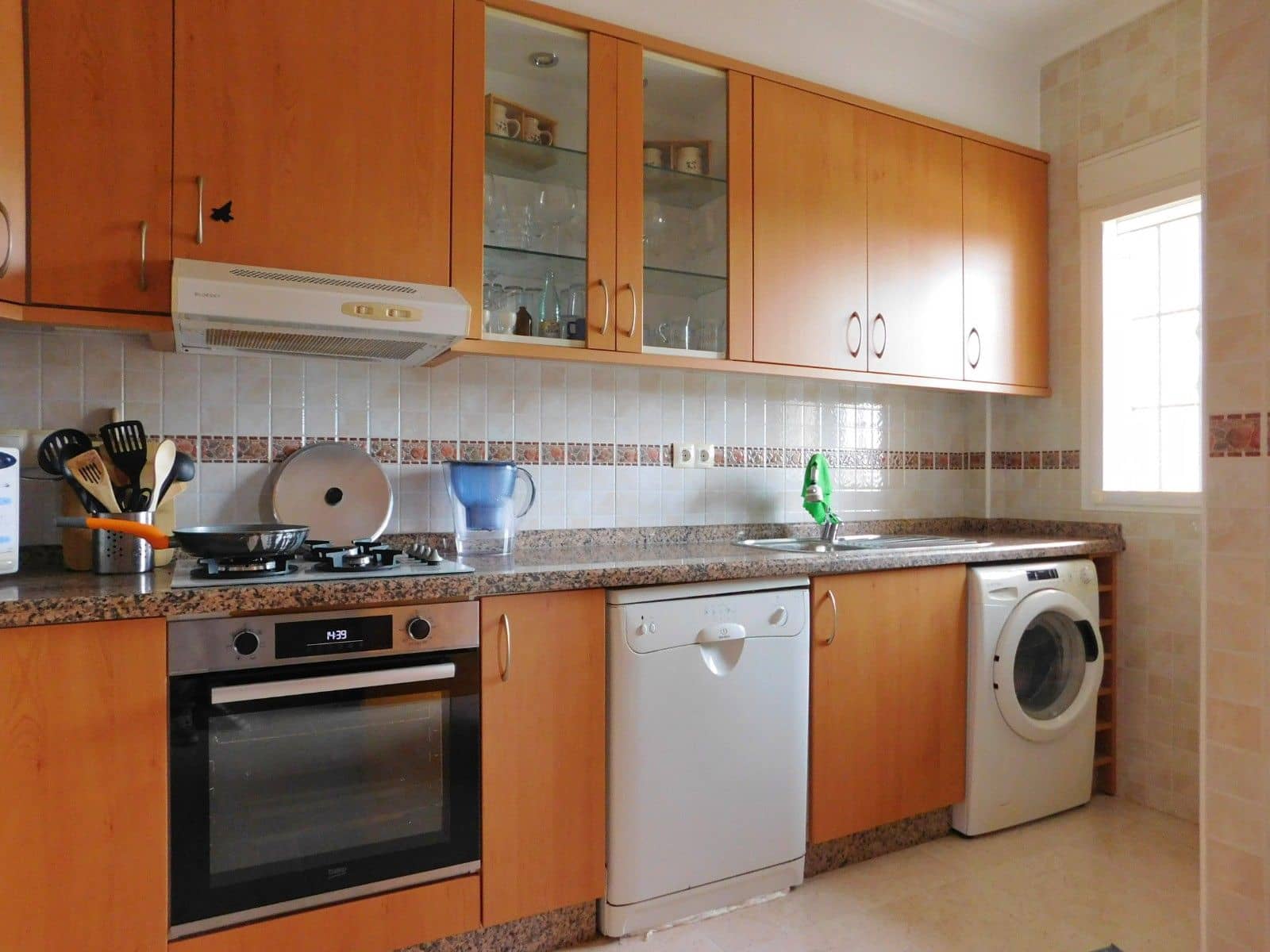 Chalet de 3 habitaciones en Bigastro en venta con piscina - 280.000 € (Ref: 9335158)