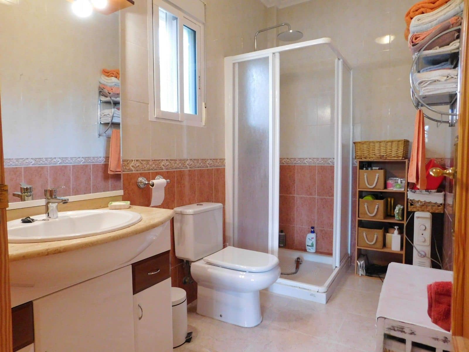 Chalet de 3 habitaciones en Bigastro en venta con piscina - 280.000 € (Ref: 9335158)