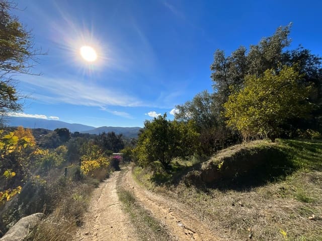 Grunde uden byggetilladelser til salg i Beznar, Lecrín - € 76.000 (Ref: 9588069)