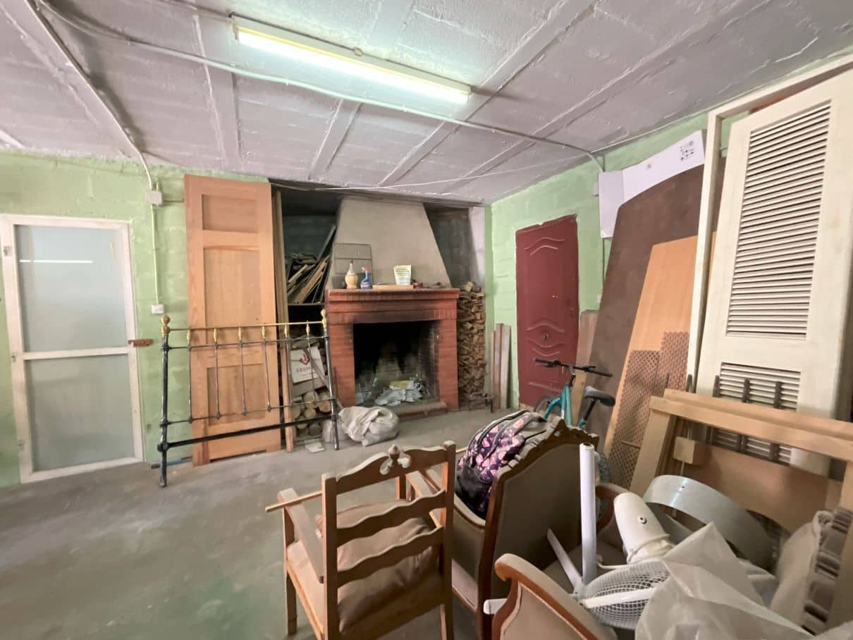 Haus zu verkaufen in Murchas - 99.900 € (Ref: 9588077)