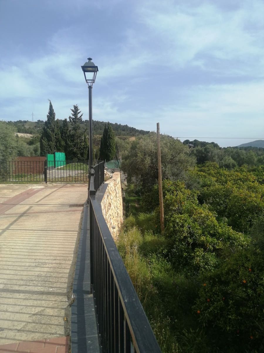 Grunde uden byggetilladelser til salg i Talara - € 39.000 (Ref: 9588078)