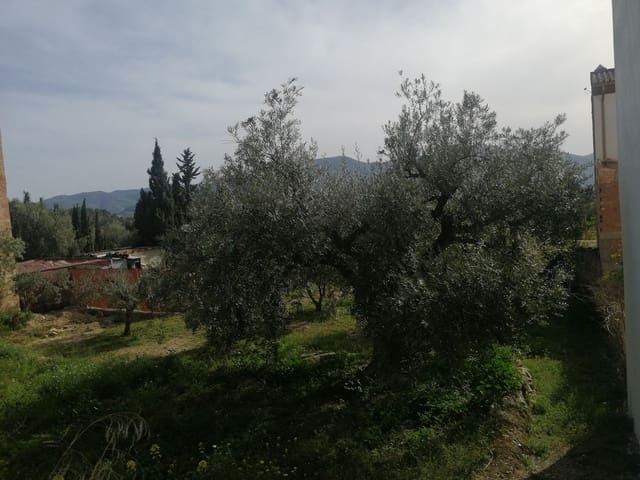 Grunde uden byggetilladelser til salg i Talará, Lecrín - € 39.000 (Ref: 9588078)